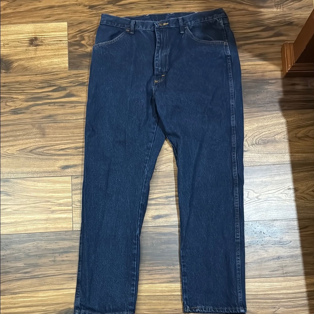 Rustler Blue Jeans size 38x32